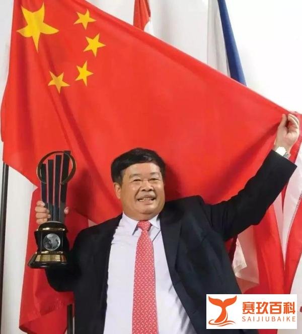 曹德旺的三句话振聋发聩:我不怕别人说我有钱,几个企业家能做到