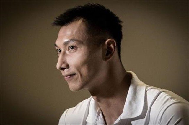 中国男篮在昆山四国赛上险胜波多称黎各,本场比赛中国队表现最好的球员是谁?