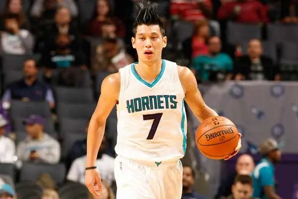 林书豪为什么无法重返NBA赛场？你觉得最主要的原因是什么？