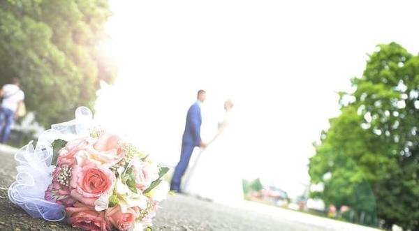在三四线城市，娶一个老婆到底需要花多少钱？