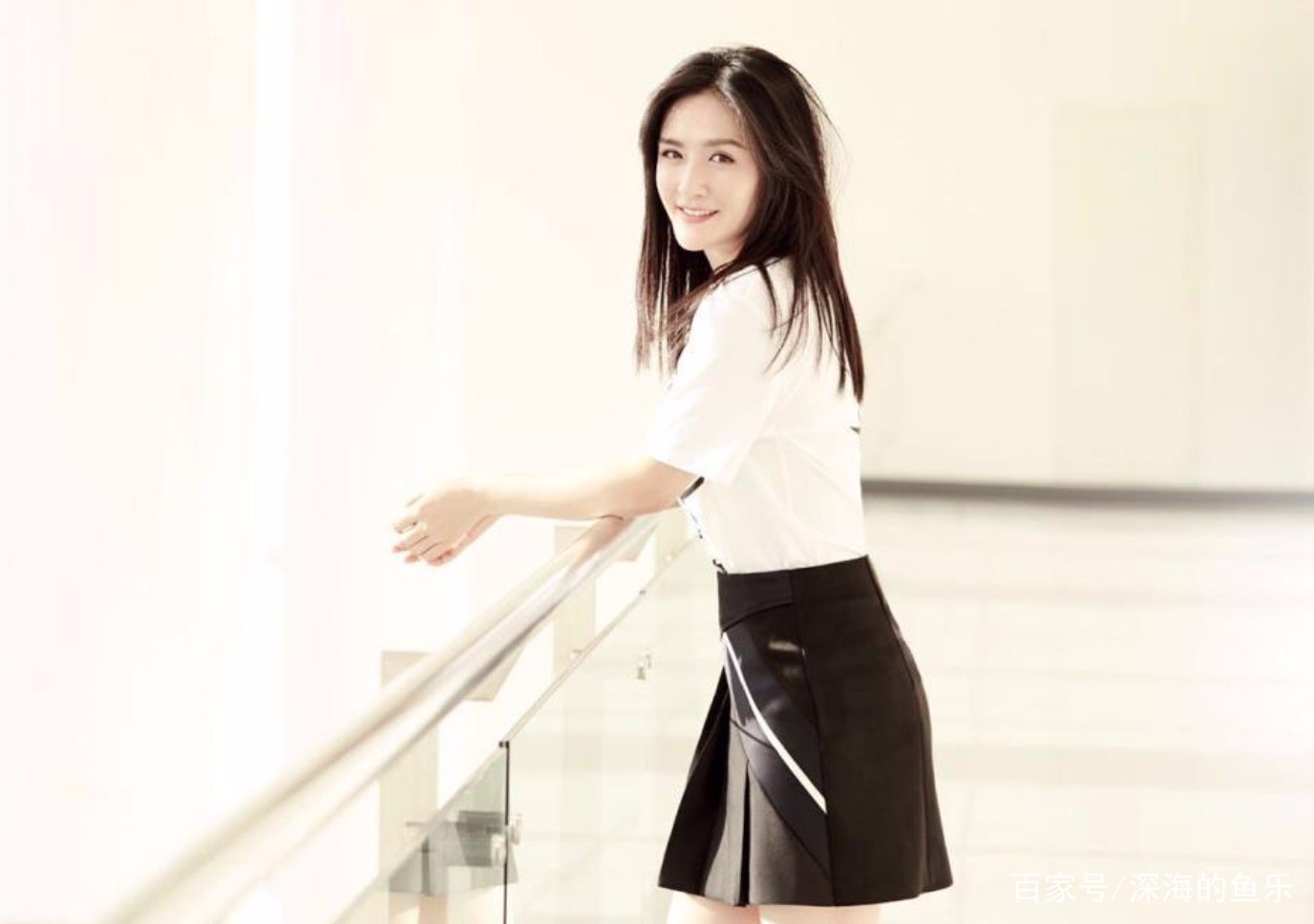 从“湖南一姐”沦落到“万人嫌”,谢娜的一手好牌,是如何打烂的?