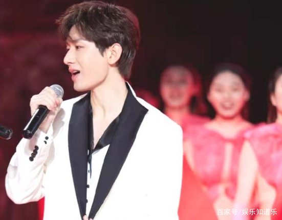 周笔畅、成毅演唱歌曲《春天谣》,如何评价二人的首次合唱舞台?