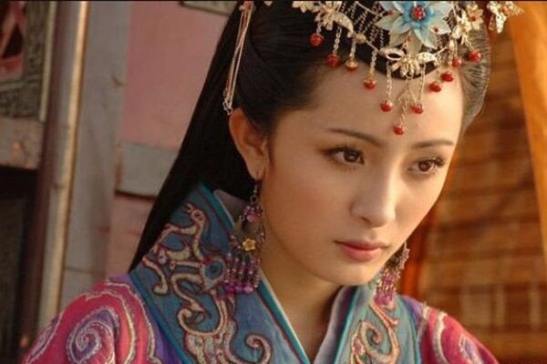 俗语“英雄难过美人关”,那么美人难过什么关呢,她们可以过关吗?