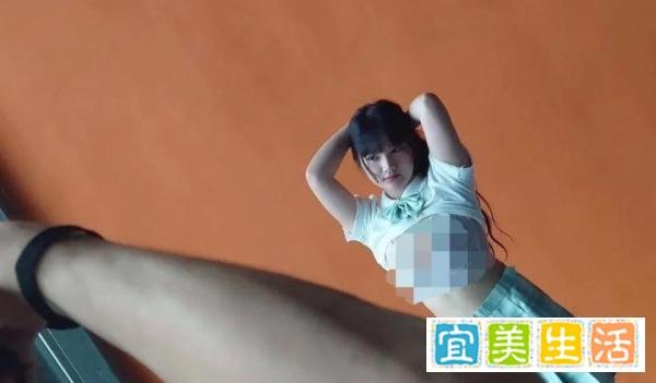 从CP26JK事件看：露胸罩，露底裤，性暗示，软色情......二次元文化生病了？