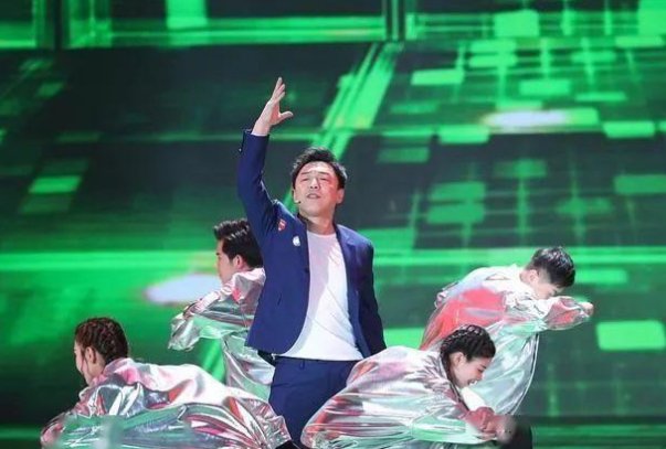 黄渤加盟街舞4总决赛,他是否会与上次一样带来不一样的表演?