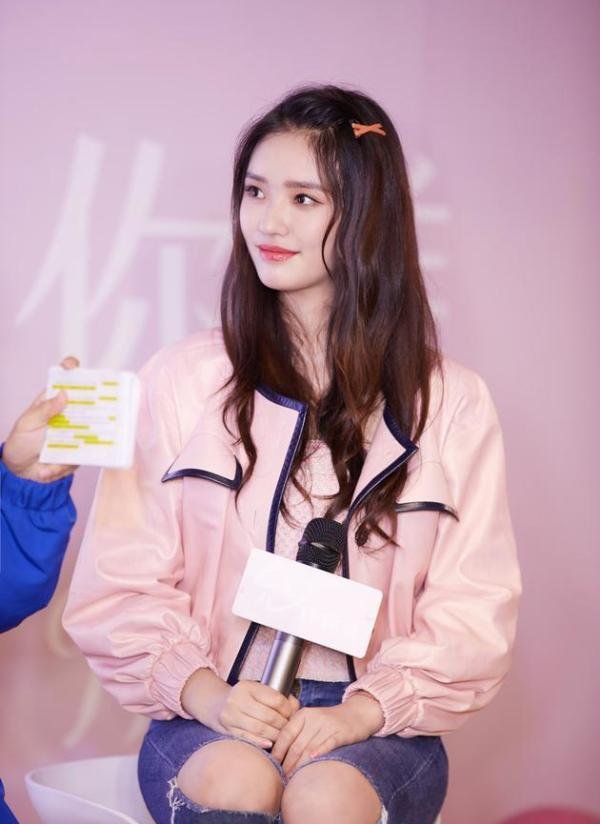 林允曝《美人鱼2》今年暑期上映，周星驰：你打乱我的计划了！