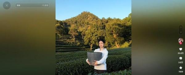 平均年龄62岁合唱团翻唱不想长大 这是咋情况？
