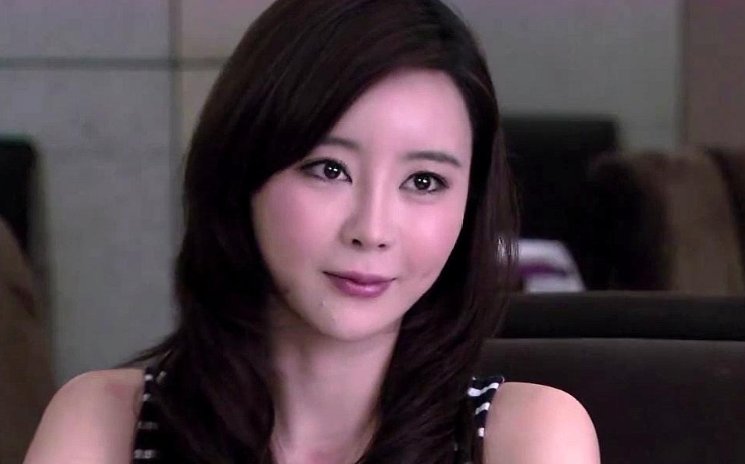 温柔的谎言安然的扮演者叫什么名字