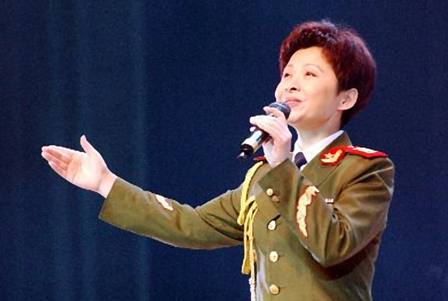 58岁的董文华没有再沉默,揭露被“封杀”背后的什么隐情?