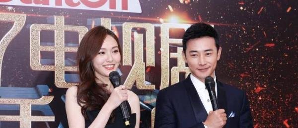 唐嫣罗晋近照曝光，疑似再添怀孕“实锤”，不回应皆因竞争太大？