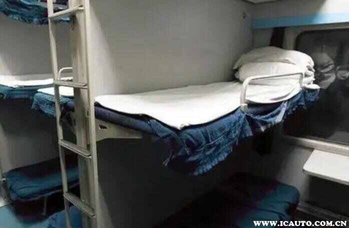 带妈妈买内衣火车下铺叫什么名字