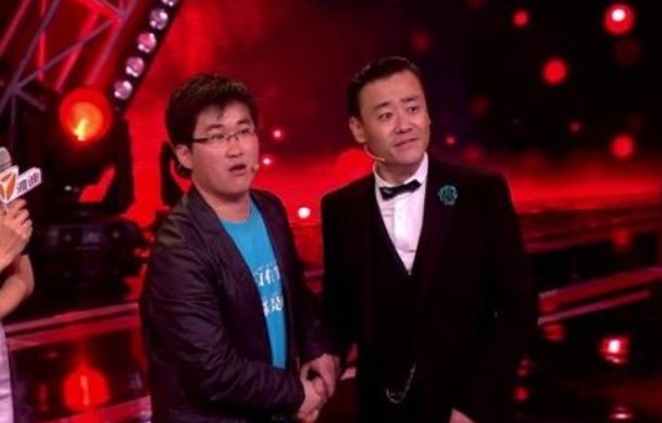 学吴京“砸家产”拍电影当导演,结果票房才0.002亿,他如今怎样了?