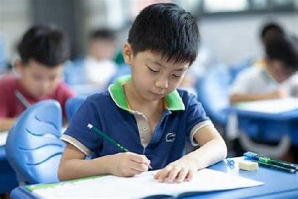 如何沉迷于写作业