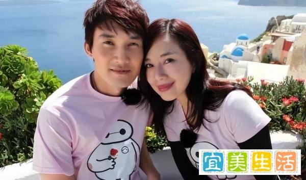 他是知名男演员,娶大7岁妻子做丁克,现在过得怎样了?