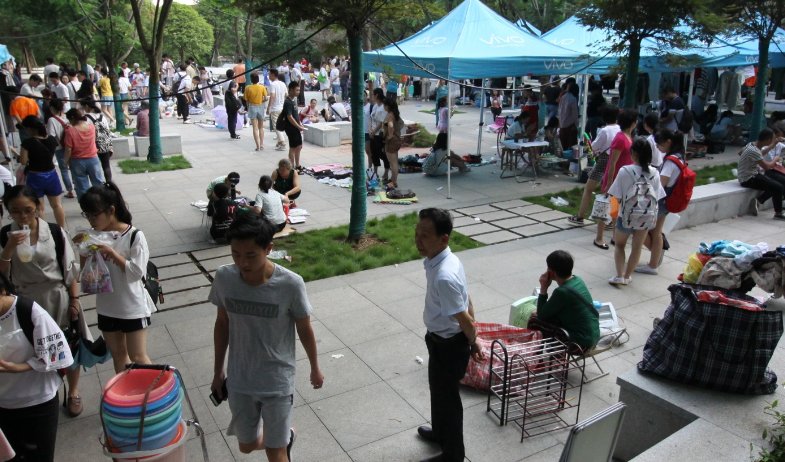 二年级跳蚤市场怎么吆喝