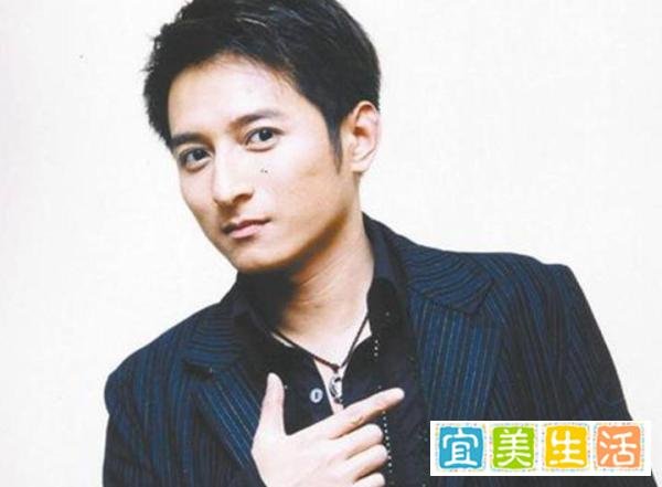 李维嘉被曝出负面新闻，出面回应此事，网友质疑道歉不够真诚