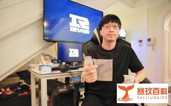 Tabe谈及泄密事件，勇于承认当年错误，表示对于自己是一件好事