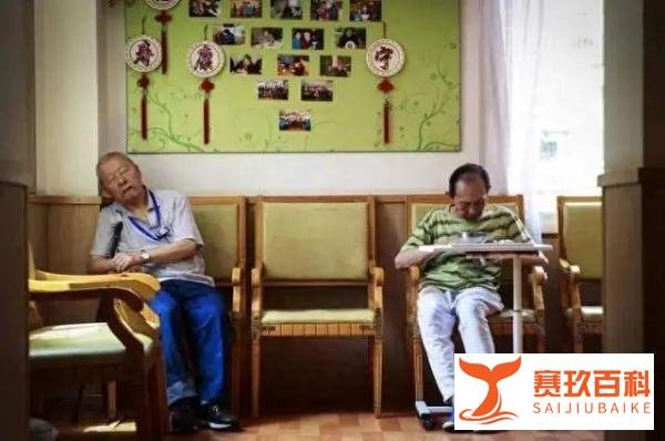 大爷年轻时家暴遭6名子女拒养,年过六旬大女儿哭诉留下一生阴影