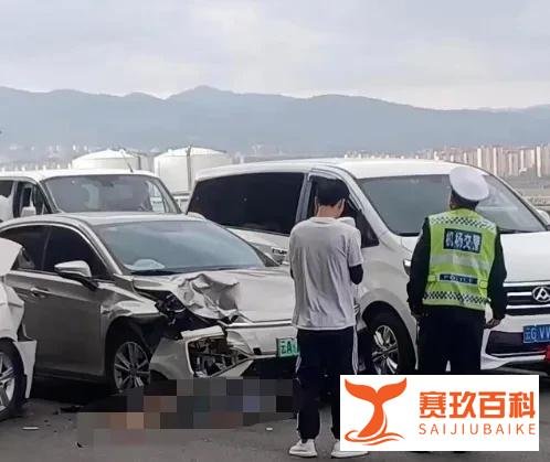 一女子在昆明长水机场航站楼前取行李被撞,不幸身亡
