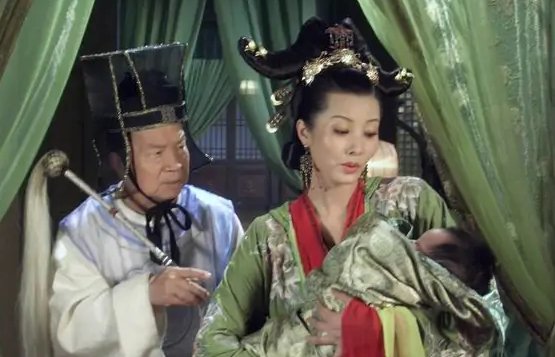 包青天狸猫换太子哪一集