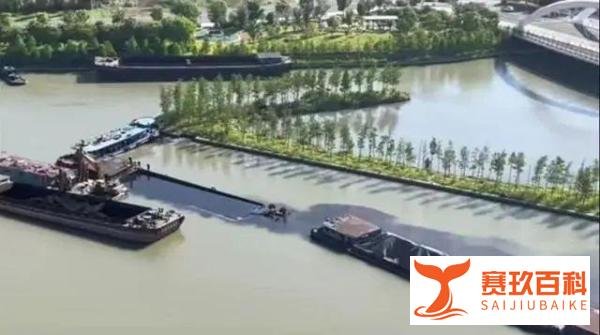 河水被煤染黑，当地河道管理处竟言煤炭能净化水质