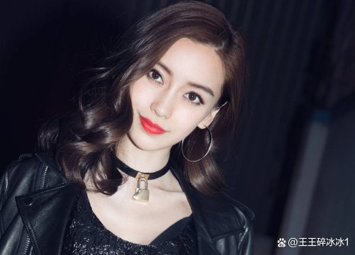 杨颖早年日本节目被扒,没有任何特效下,整没整容一眼便知,她整容了吗?
