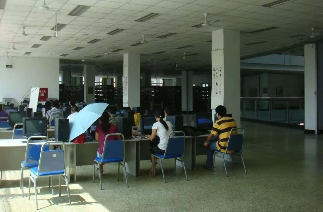 乐山师范学院录取分数线2023二本