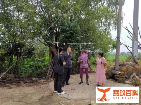大爷年轻时家暴遭6名子女拒养,年过六旬大女儿哭诉留下一生阴影