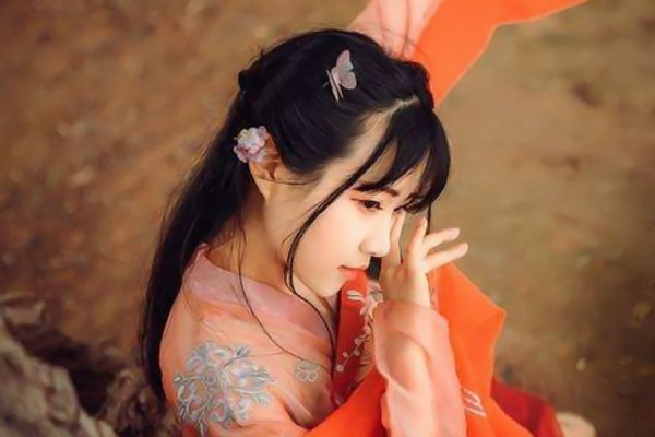 俗语“英雄难过美人关”,那么美人难过什么关呢,她们可以过关吗?