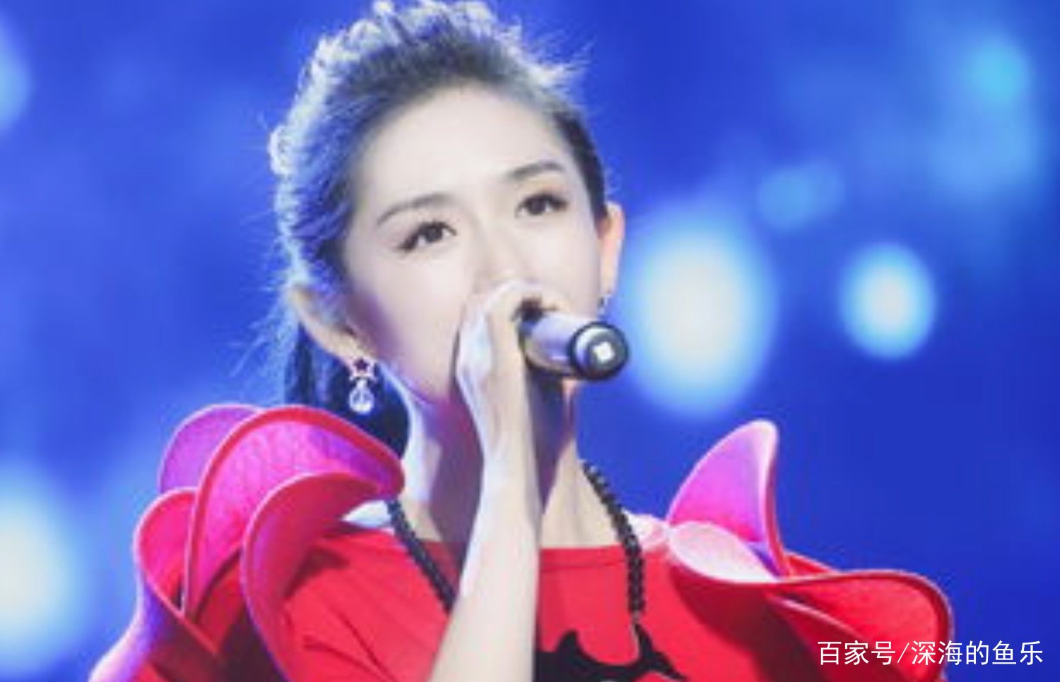 从“湖南一姐”沦落到“万人嫌”,谢娜的一手好牌,是如何打烂的?
