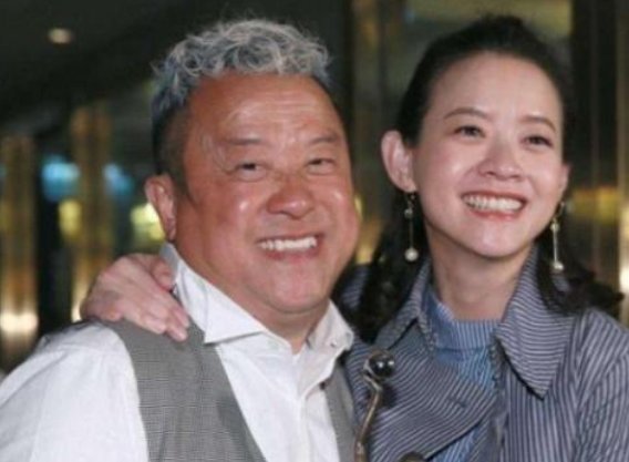曾宝仪称已2年多没见曾志伟,他们两人的关系相处的如何?