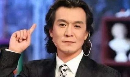 李咏去世后为何巨额遗产留给女儿?