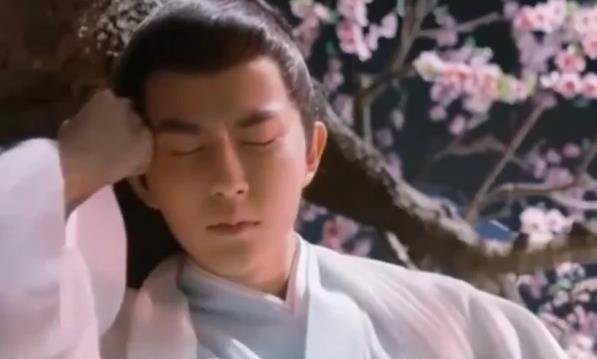 三生三世：白浅真身是狐狸那东华帝君真身是什么？