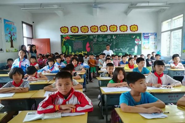 爷的部首和结构