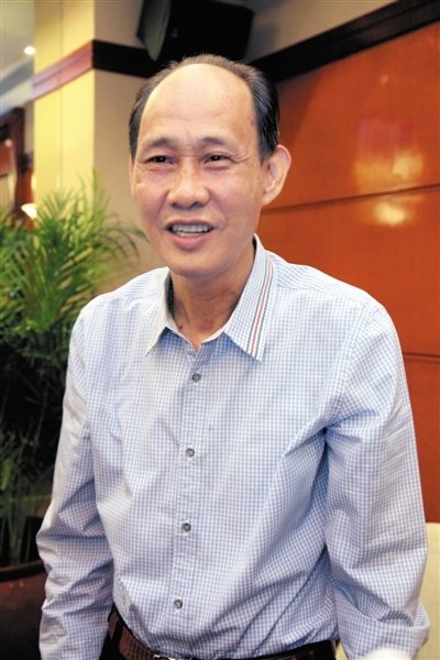 黄如论的人物经历