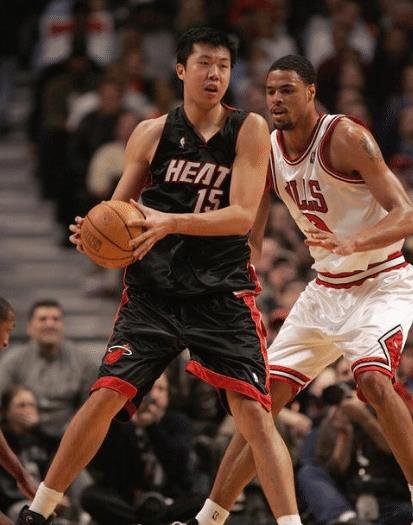 在NBA林书豪拿了5567分,易建联2148分,姚明呢?
