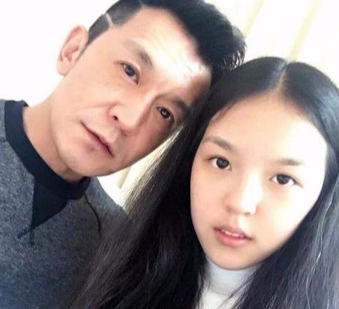 李咏去世后为何巨额遗产留给女儿?
