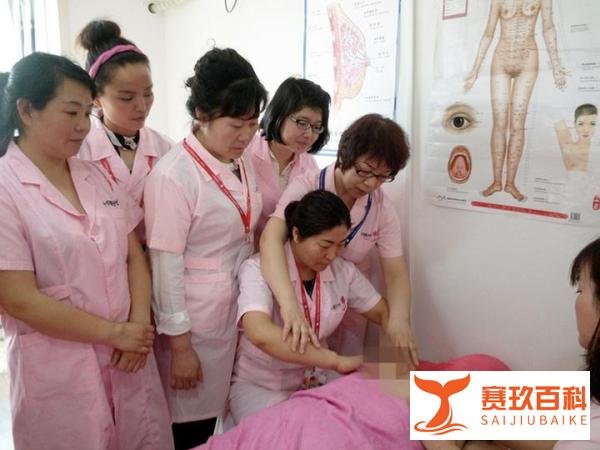 正规月嫂培训班哪里有_想学月嫂去哪里报名