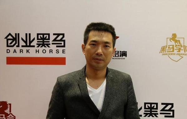 负债15亿之后,他卖掉了300多套房子,现在谷底求翻身!