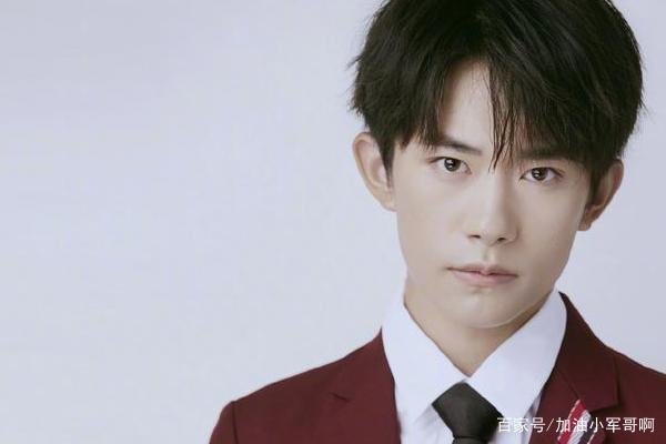 话剧院回应易烊千玺考编，不会因人设岗，为何网友依旧不买账呢？