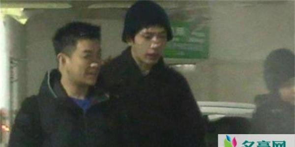 倪妮方否认复合 井柏然深夜造访是真的吗