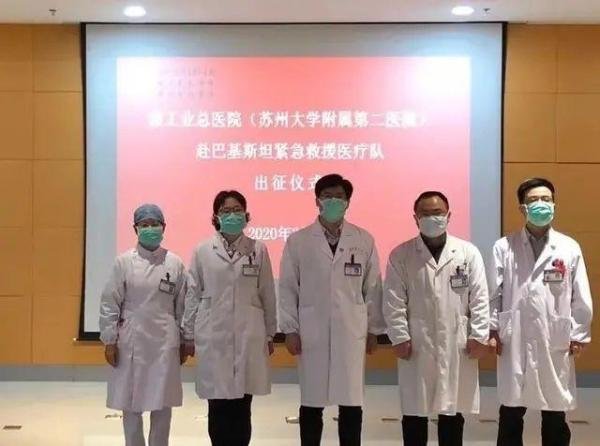 中国抗疫模式转变，从一省包一市变为一省包一国！