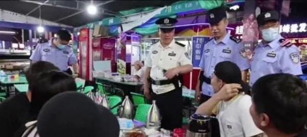 多地官员暗访夜市