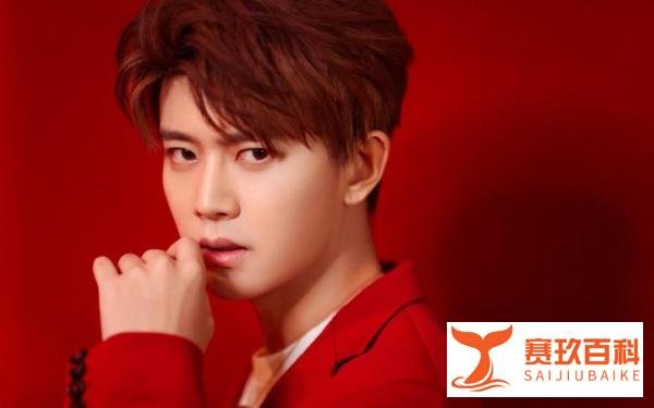 任嘉伦被传要接演《长陵》，网友调侃他命好，尽是和顶流花合作