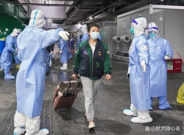 上海最大方舱能容纳多少人？至今为止有多少人出舱了？