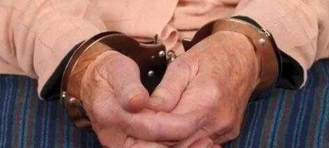 海南98岁老人被判15年 因怀疑妻子毒害自己而持刀杀妻
