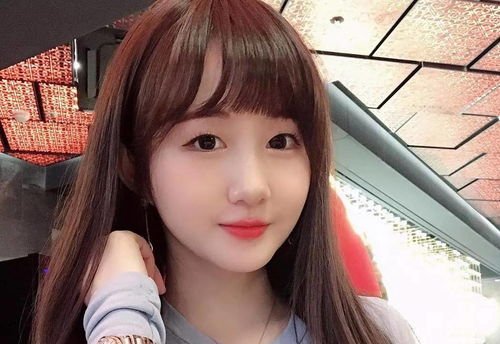 哈尔滨老板在一声声“姐姐”中逐渐迷失自我,女孩们一般都喜欢怎样的称呼?