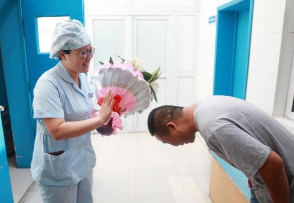 respect to和respect for有什么区别？