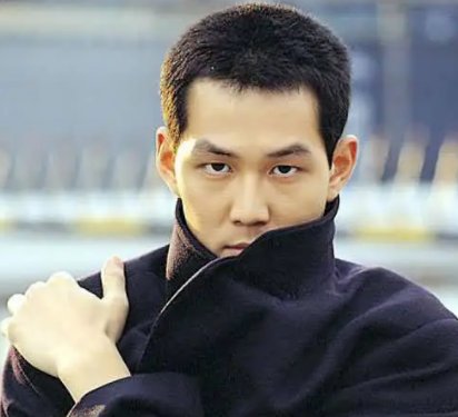李政宰确诊了新冠,同行的郑雨盛为阴性,他是怎么被感染的呢?