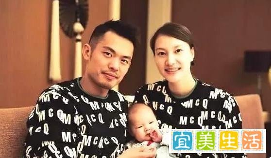 林丹在谢杏芳孕期内,出轨嫩模赵雅淇。视频里,林丹与赵雅淇热吻、相拥。林丹随即发文道歉